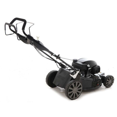 Châssis acier renforcé tondeuse tractée thermique Blackstone