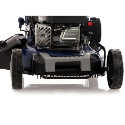 Réglage hauteur de coupe tondeuse thermique BullMach 51 E pour pelouse parfaite