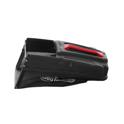Détail du panier de ramassage grande capacité tondeuse thermique GeoTech Pro